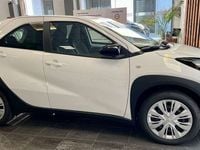 Nuova Toyota Aygo X Active 72 CV (52 kW) 2025 Bianco SUV