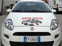 Gebraucht Fiat Punto 77 PS (56 kW) 2015 Weiß Kleinwagen