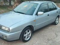 Usata Lancia Delta 103 CV (75 kW) 1999 Utilitaria