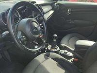 Usata Mini Cooper D Business 116 CV (85 kW) 2017 Rosso Utilitaria