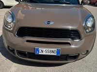 Usata Mini Cooper SD Countryman Business 142 CV (104 kW) 2014 Marrone SUV