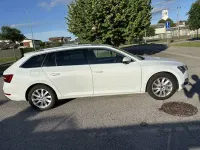 Usata Skoda Superb Style 150 CV (110 kW) 2022 Bianco Station wagon