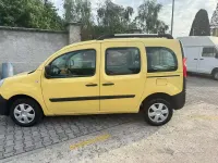 Usata Renault Kangoo 102 CV (75 kW) 2010 Giallo Monovolume