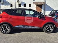 Usata Renault Captur 110 CV (80 kW) 2015 Rosso SUV