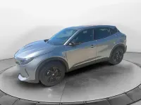 Käytetty Alfa Romeo Junior 145 HP (106 kW) 2025 Harmaa Katumaasturi