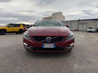 Usata Volvo V60 Summum 150 CV (110 kW) 2016 Marrone Station wagon