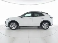Usata VW T-Roc Life 150 CV (110 kW) 2026 Pure white nero SUV