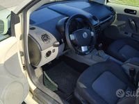 Usata VW New Beetle 75 CV (55 kW) 2003 Utilitaria