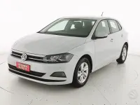 Usata VW Polo Comfortline 80 CV (58 kW) 2019 Grigio chiaro metallizzato Utilitaria