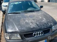 Usata Audi A3 101 CV (74 kW) 1999 Nero Utilitaria