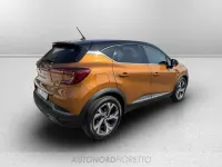 Second-hand Renault Captur Techno 143 CP (105 kW) 2022 Auriu SUV