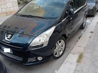 Usata Peugeot 5008 149 CV (109 kW) 2010 Blu Monovolume
