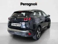 Usata Peugeot 3008 GT-line 120 CV (88 kW) 2017 Nero SUV
