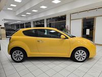 Usata Alfa Romeo MiTo Distinctive 79 CV (58 kW) 2012 Giallo Utilitaria