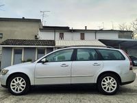 Usata Volvo V50 136 CV (100 kW) 2006 Argento Station wagon