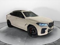 Usata BMW X6 M Sport 340 CV (250 kW) 2022 Alpinweiss iii pastello SUV