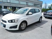 Usata Chevrolet Aveo 75 CV (55 kW) 2013 Bianco Berlina