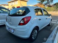 Usata Opel Corsa Edition 85 CV (62 kW) 2010 Bianco Utilitaria