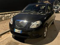 Gebraucht Lancia Ypsilon 77 PS (56 kW) 2009 Schwarz Kleinwagen