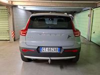 Usata Volvo XC40 163 CV (119 kW) 2024 Grigio SUV