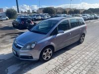 Usata Opel Zafira 2009 Grigio Monovolume