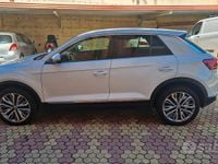 Usata VW T-Roc Advance 150 CV (110 kW) 2019 Bianco SUV