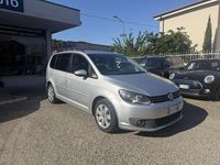 Usata VW Touran Trendline 105 CV (77 kW) 2013 Grigio Monovolume
