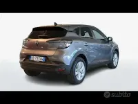 Nuova Renault Captur Evolution 91 CV (66 kW) 2025 Grigio SUV