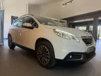 Usata Peugeot 2008 Active 99 CV (72 kW) 2015 Other SUV