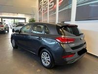 Usata Hyundai i30 120 CV (88 kW) 2022 Grigio