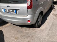 Usata Ford Fiesta 68 CV (50 kW) 2007 Grigio Utilitaria