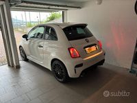 Usata Abarth 695 180 CV (132 kW) 2024 Bianco Utilitaria