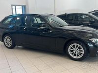Usata BMW 318 Advantage 150 CV (110 kW) 2019 Nero Station wagon
