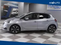 Usata Peugeot 208 Signature Sky 102 CV (75 kW) 2019 Grigio Utilitaria
