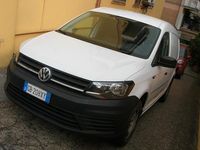 Usado VW Caddy Maxi 102 CV (75 kW) 2020 Blanco Monovolumen