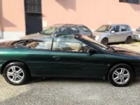 Usata Chrysler Stratus 133 CV (97 kW) 1996 Verde Cabrio