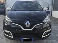 Usata Renault Captur 72 CV (52 kW) 2013 Nero SUV