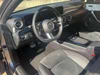 Usata Mercedes A200 AMG Line Premium 150 CV (110 kW) 2024 Grigio montagna Berlina