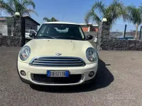 Usata Mini Cooper D 90 CV (66 kW) 2013 Bianco Utilitaria