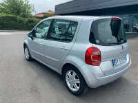 Usata Renault Modus Dynamique 101 CV (74 kW) 2009 Argento Monovolume