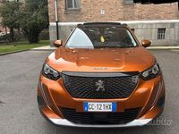 Usata Peugeot 2008 130 CV (95 kW) 2019 Bianco SUV