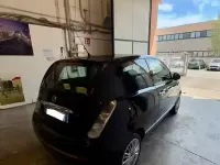 Usata Lancia Ypsilon 69 CV (50 kW) 2011 Nero Utilitaria
