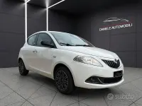 Usata Lancia Ypsilon Gold 69 CV (50 kW) 2013 Bianco Utilitaria