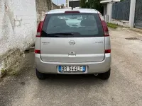 Usata Opel Meriva 101 CV (74 kW) 2004 Grigio Monovolume