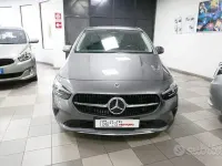 Usata Mercedes B180 Progressive 136 CV (100 kW) 2023 Grigio Utilitaria