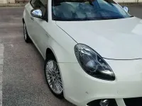 Usata Alfa Romeo Giulietta Exclusive 105 CV (77 kW) 2014 Bianco Utilitaria