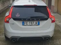 Usata Volvo V60 R-Design 150 CV (110 kW) 2016 Bianco Station wagon