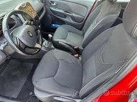 Usata Renault Clio GrandTour 75 CV (55 kW) 2014 Rosso Station wagon