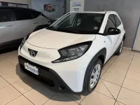 Käytetty Toyota Aygo X Active 72 HP (52 kW) 2026 Valkoinen Katumaasturi