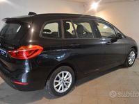 Usata BMW 218 Active Tourer Advantage 150 CV (110 kW) 2017 Blu Monovolume
